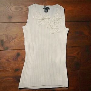White Sleeveless Top with Crochet Floral Detail Embellishment โข Spring โข Summer